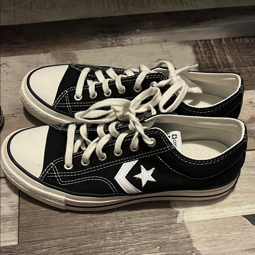 Converse Star Player 76 Size 6 men women’s 7.5